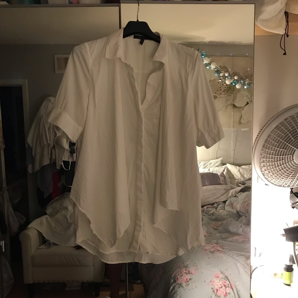 BCBGMAXAZRIA Blouse in Large